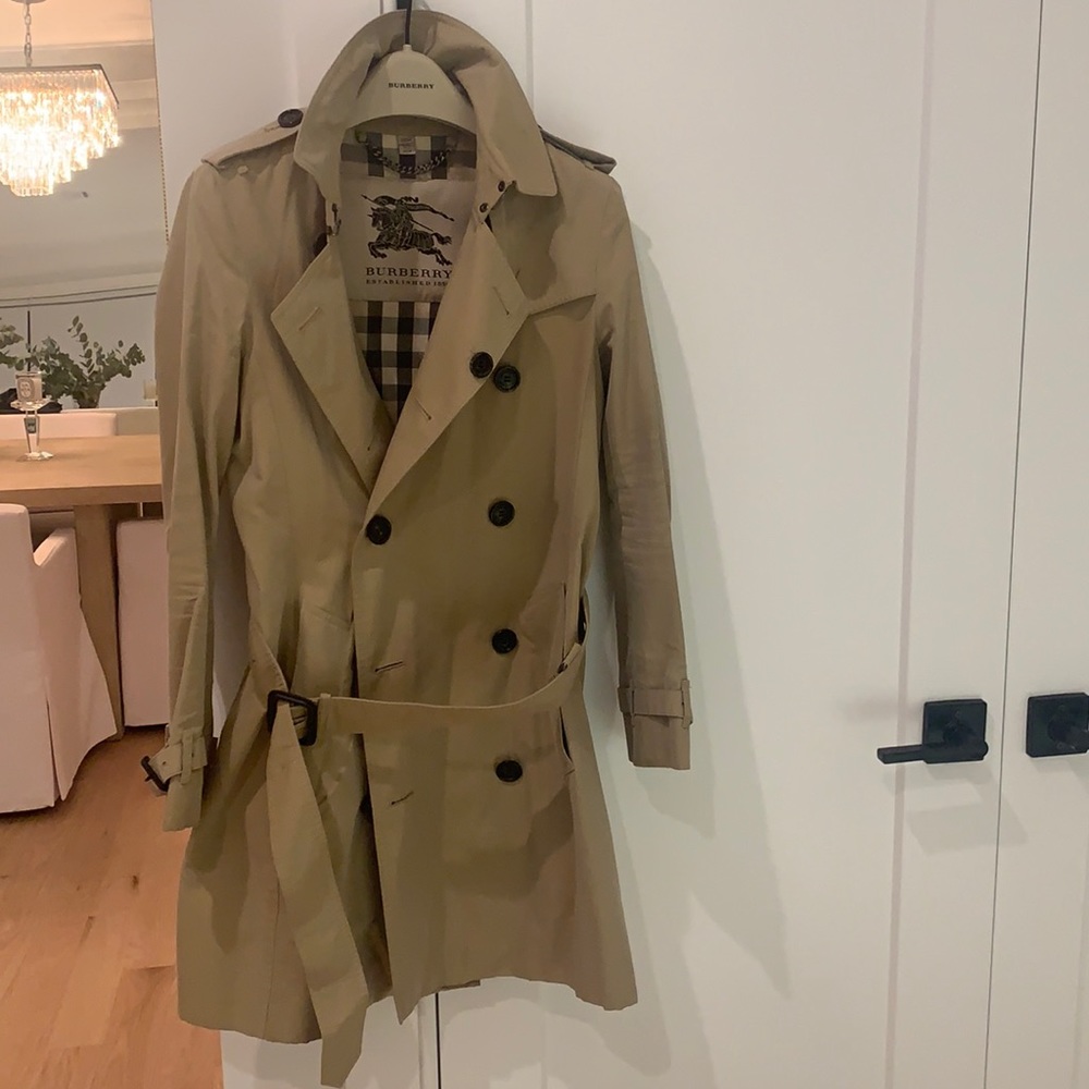 Authentic Burberry Women Trench Coat